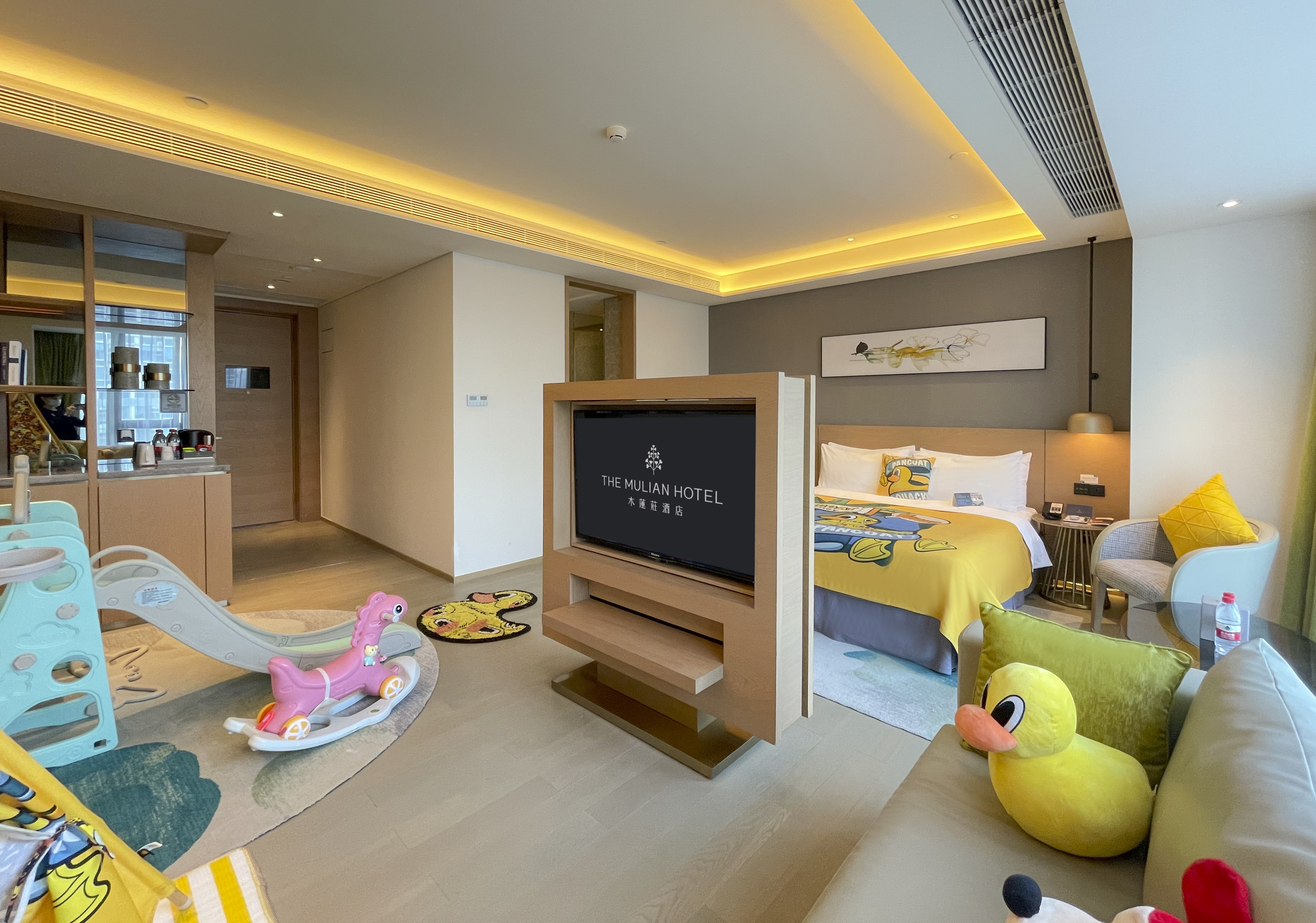 The Mulian Hotel of Guangzhou Nansha Fenghuang LakeOver view