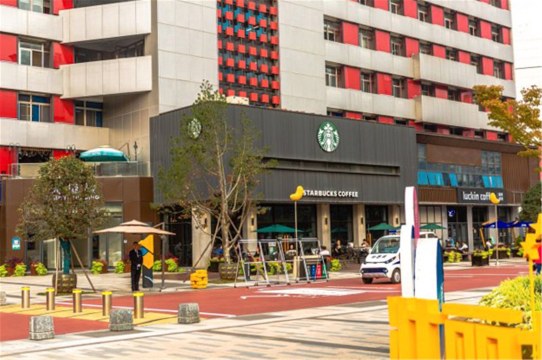 E Guest ApartmentHotel Overview