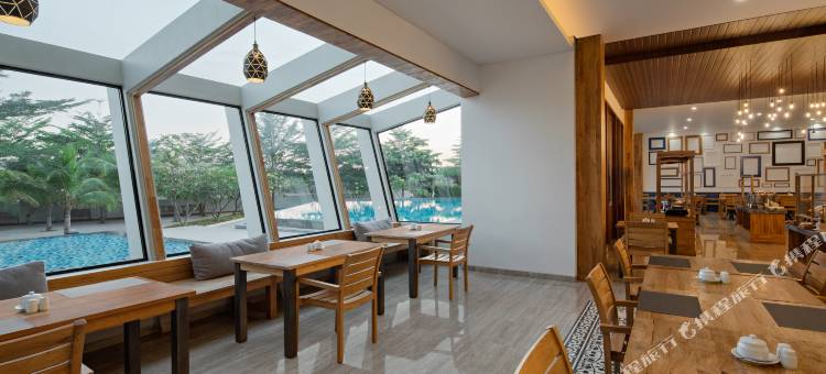 南旺波略斯画廊酒店(Pollos Hotel & Gallery Rembang)图片