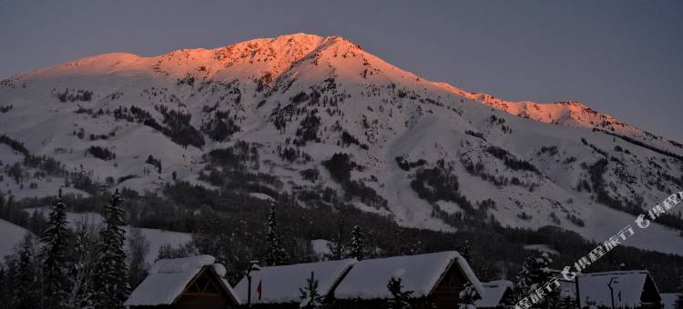 携程度假农庄(新疆禾木西融联营店)图片