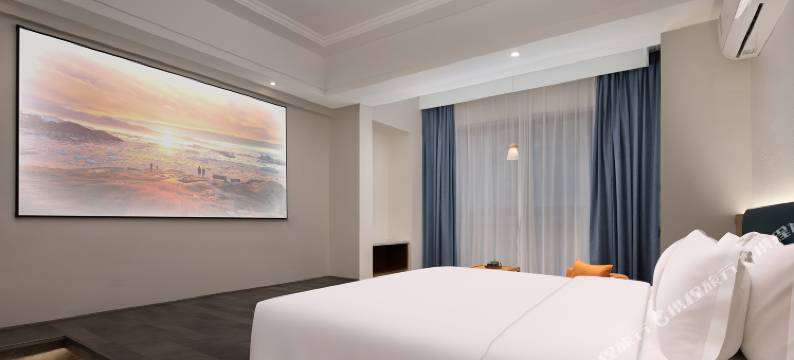 墨客悦庭酒店(长沙麓谷涉外经济学院店)图片