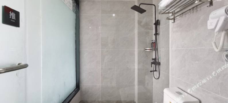 派酒店(中山小榄大信新都汇店)图片