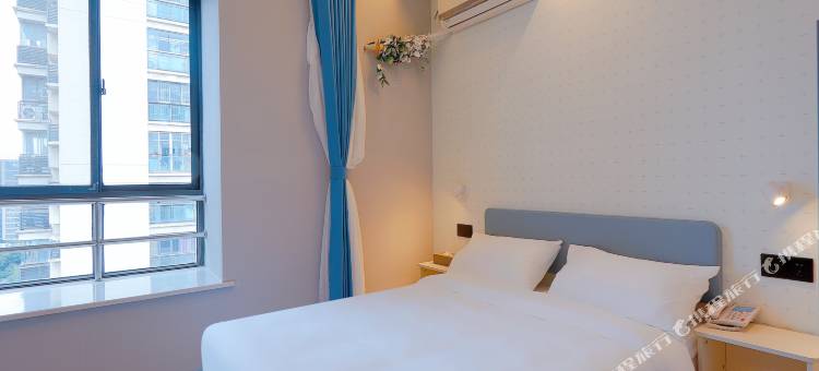 网鱼电竞酒店(苏州火车站万达广场店)图片