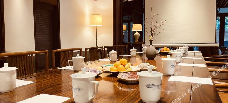 杭州和孚精舍(西湖风景区店)图片