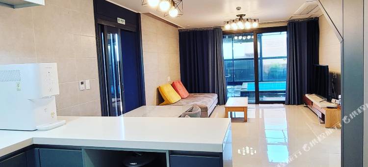HADAM POOL HOUSE图片