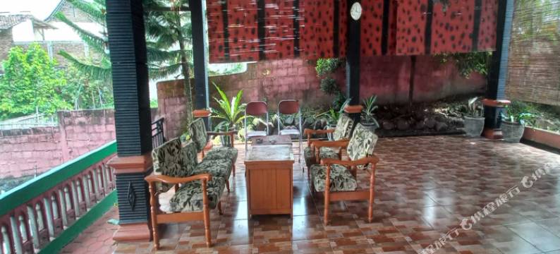 Hotel O Sri Mulyo度假屋，靠近Bantul苏丹阿贡体育场(Hotel O Pondok Wisata Sri MulyoNearSultan Agung Stadium Bantul)图片