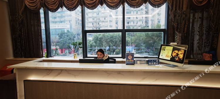 同旅酒店(大渡口步行街店)图片