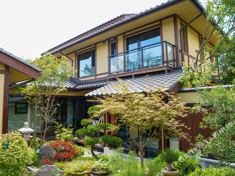 大连唐枫温泉别墅(大连金石滩金石万巷商业街店)