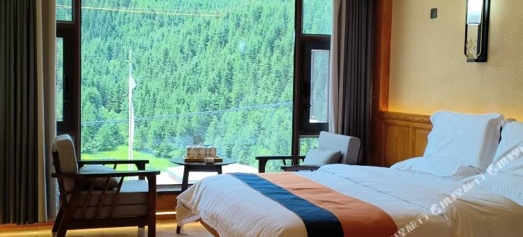 迭部县扎尕那景区大酒店图片