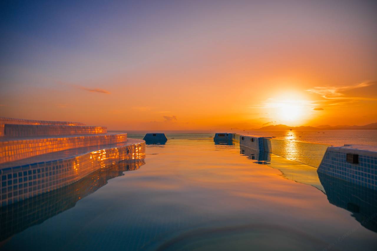 日落·西西里岛美宿(惠东双月湾情人堤店)图片