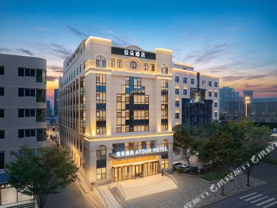 石家庄新百广场湾里庙步行街亚朵酒店