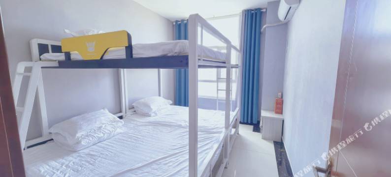 石嘴山白鲸电竞酒店(光明中学店)图片