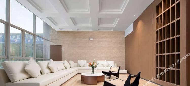 喀什大学新泉校区亚朵X酒店图片