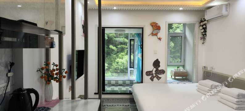 本溪县溪谷一号山景温泉民宿图片