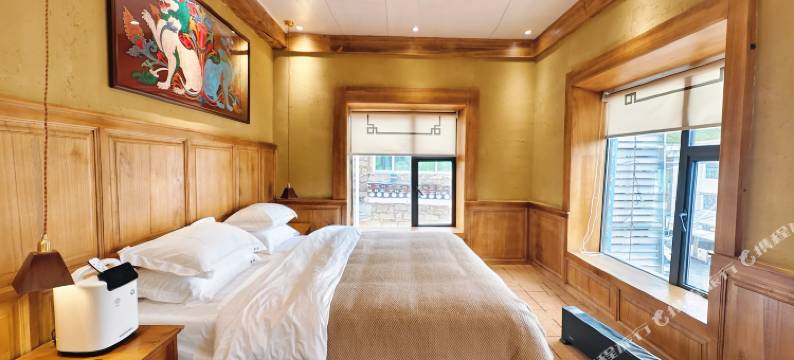 赞粑民宿(塔公草原店)图片