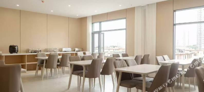 云泊·梵景酒店(安顺古城顾府街店)图片