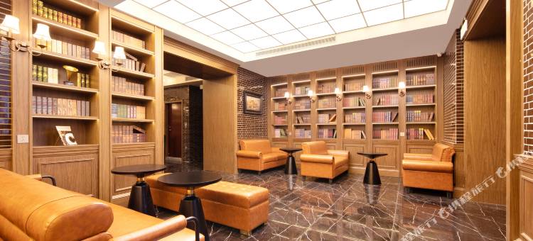 喆啡锐品酒店(武汉国际广场武胜路地铁站店)图片