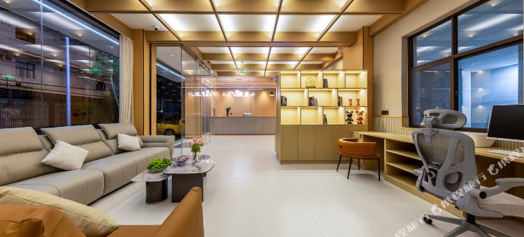 盈江云曼酒店(盈江广场店)图片