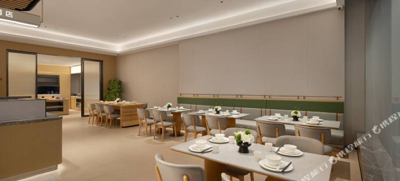 汐小满酒店(永州江华盘王殿旅游景区店)图片