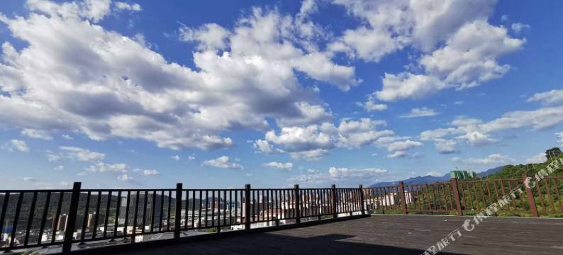 湘南学府假日酒店图片