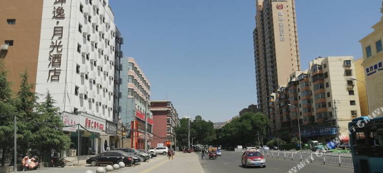 坤逸·月光酒店(兰州财经大学省气象局地铁站店)图片