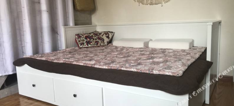 青岛地中海小胖公寓图片