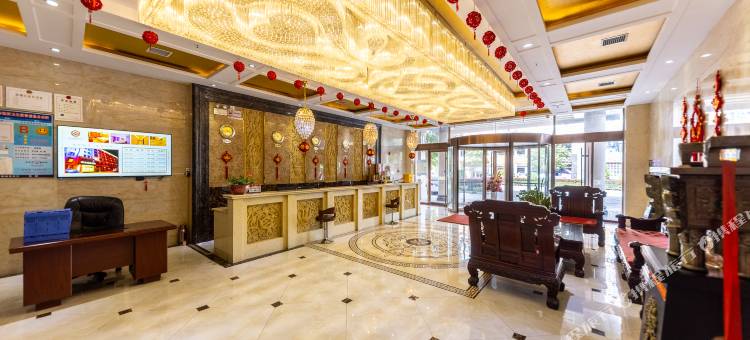 途窝假日酒店(华亭汽车站客运中心店)图片