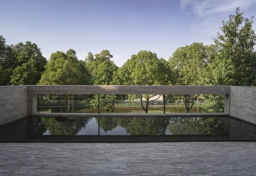 HILLSIDE RETREAT Hotel Overview