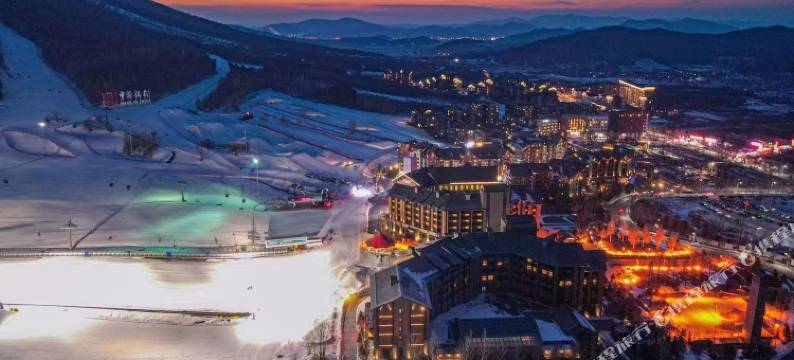 青山公寓(万科松花湖滑雪场店)图片