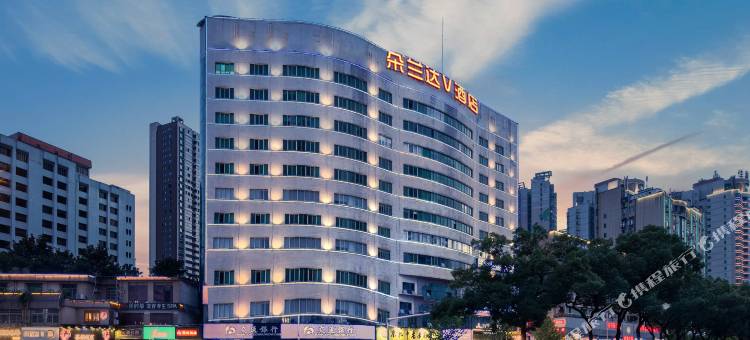 朵兰达V酒店(五一广场贺龙体育馆店)图片