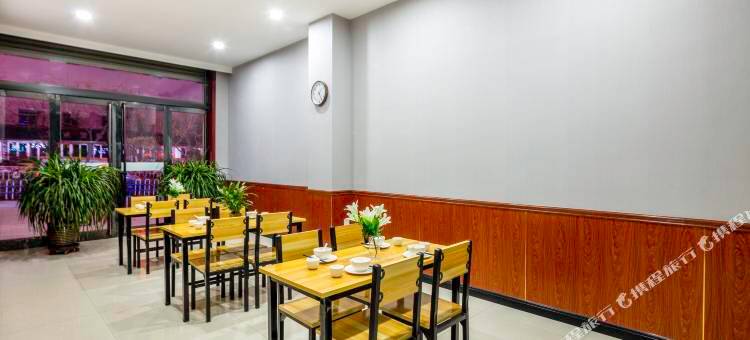 偏关星海假日宾馆(偏关汽车客运站店)图片