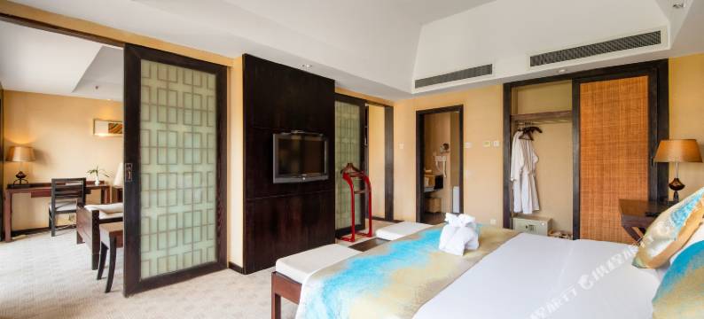 云县三江半岛大酒店图片