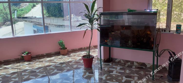 什雷思酒店(Hotel Shresth)图片