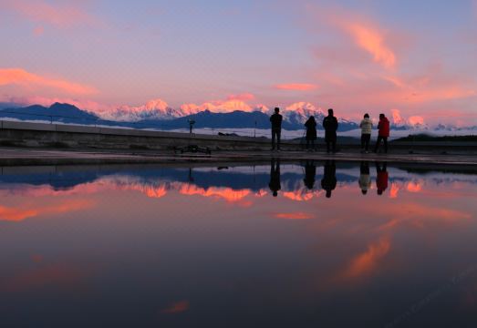 Narada Resort Wanggangping Hotel Overview