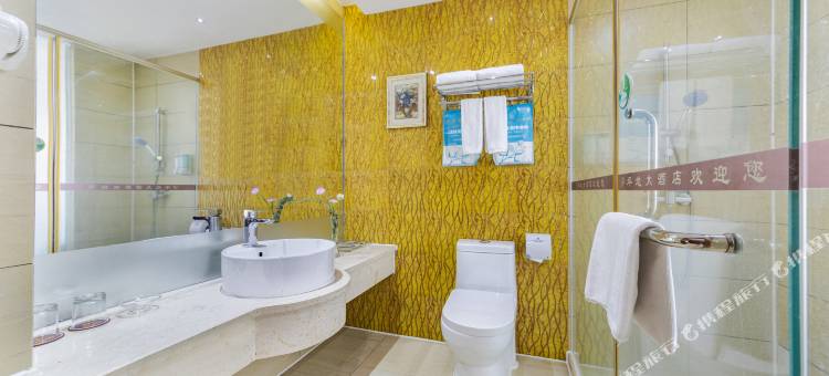 坪地大酒店(深圳白石塘地铁站店)图片