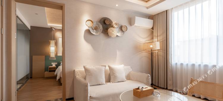 果岭19号酒店(西峡白羽路店)图片