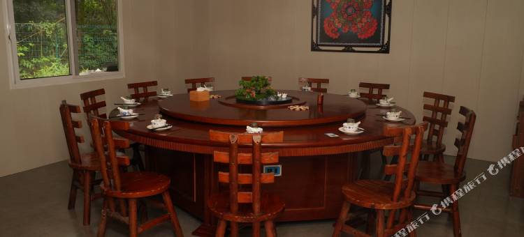 淳安畲族印象度假村(千岛湖景区店)图片