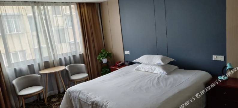 德清英才商务宾馆(德清西站店)图片