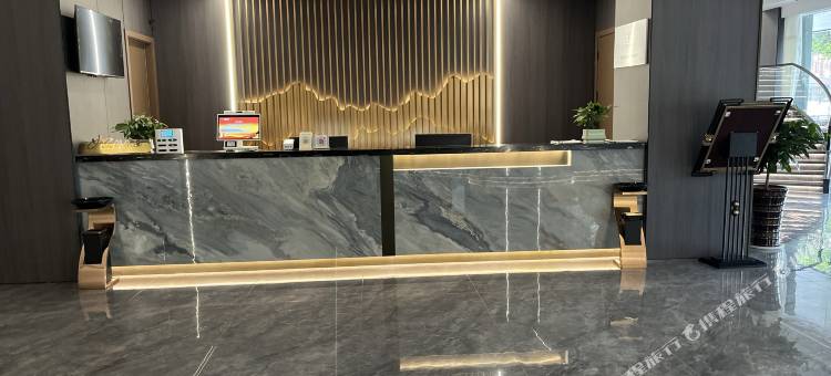 如家华驿精选酒店(衢州开化根宫佛国店)图片