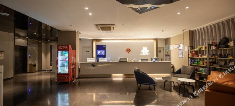 网鱼电竞酒店(宜兴客运站团氿风景区店)图片