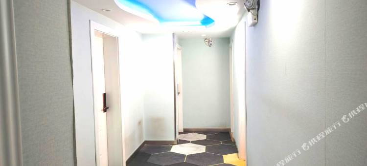 侨安悦精品宾馆(翠湖公园云大医院店)图片
