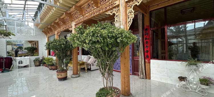 扎古录镇山院民宿图片