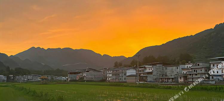 不晚Haven·度假观景·艺术轻奢设计师美宿(望仙谷风景区店)图片