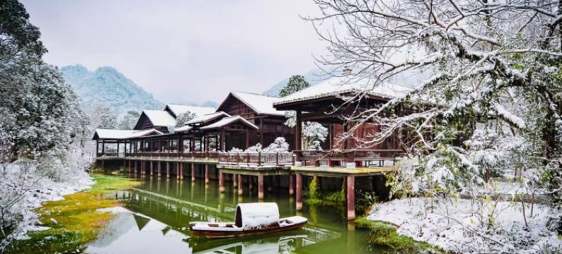 铜鼓汤里雨润山庄图片