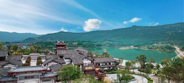 锦元里酒店(七曲山风景区店)图片