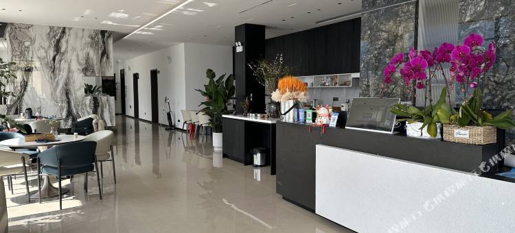 漾濞见山酒店图片