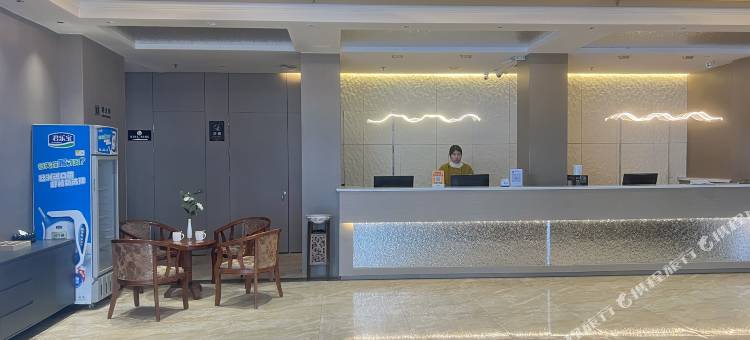 艾德枫庭酒店(新乡和平大道光彩大市场店)图片