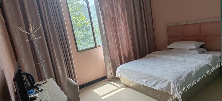 盘县逸然轩商务酒店图片