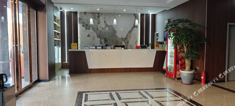 逸居商务电竞酒店(信阳商城花园路店)图片