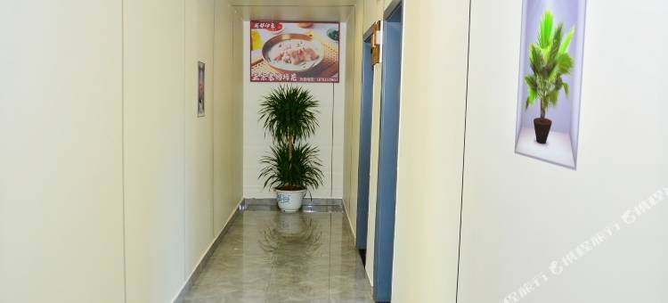 泸沽湖澜泊湾度假庭院图片